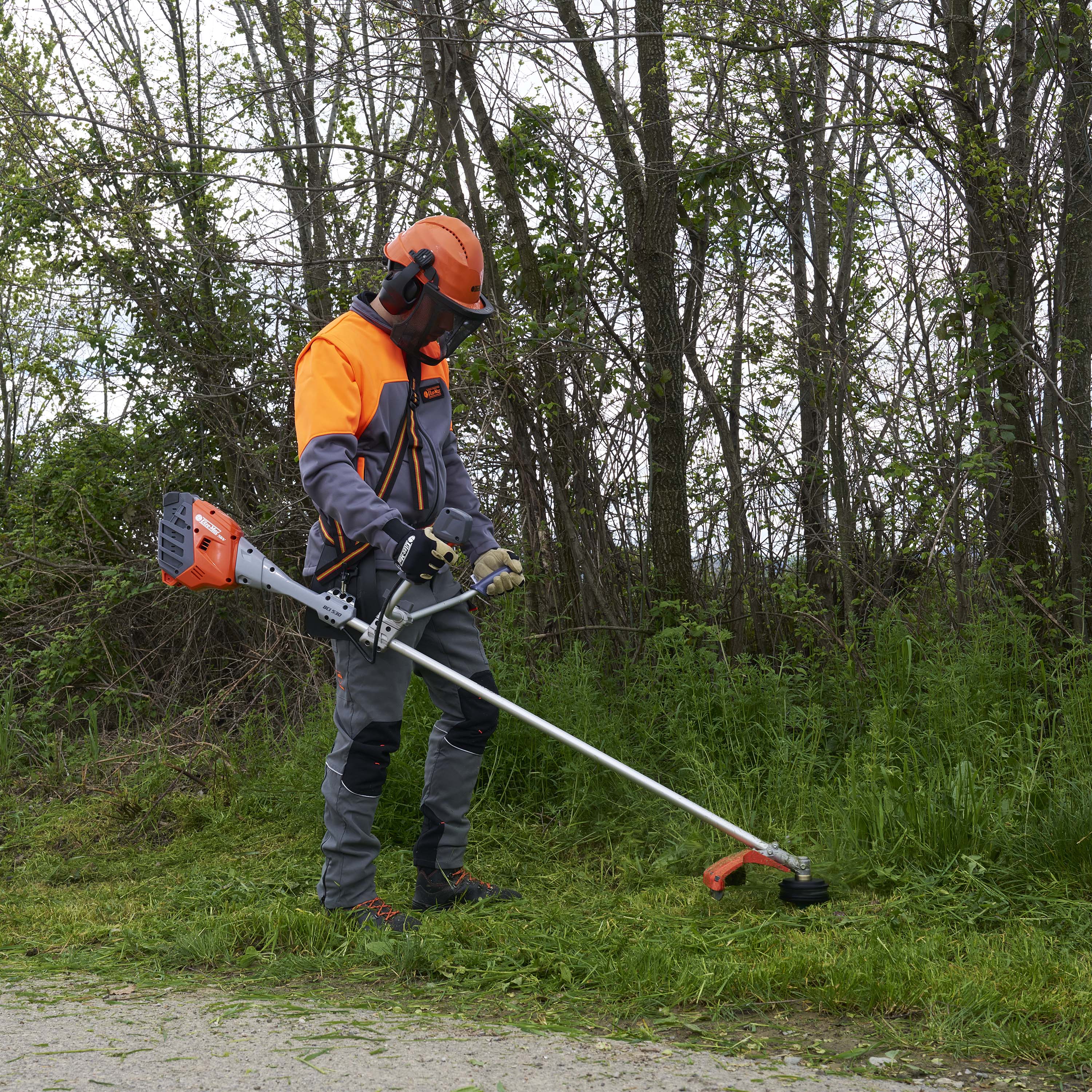 Produits à batterie 56V - Débroussailleuse à batterie BCi 530 T