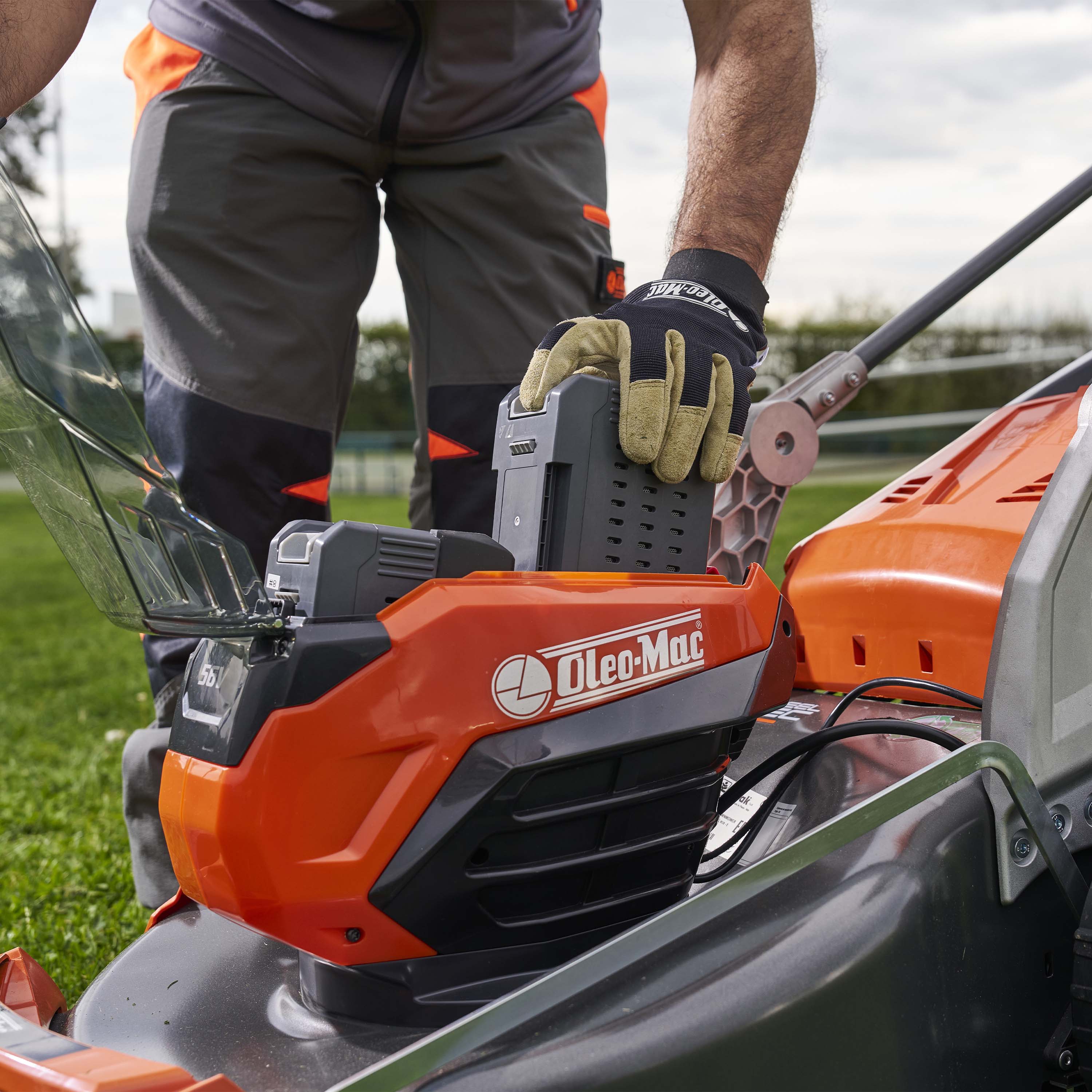 Produits à batterie 56V - Tondeuse KIT Gi 553 V + 1 BATTERIE 8 AH + 1 CHARGEUR