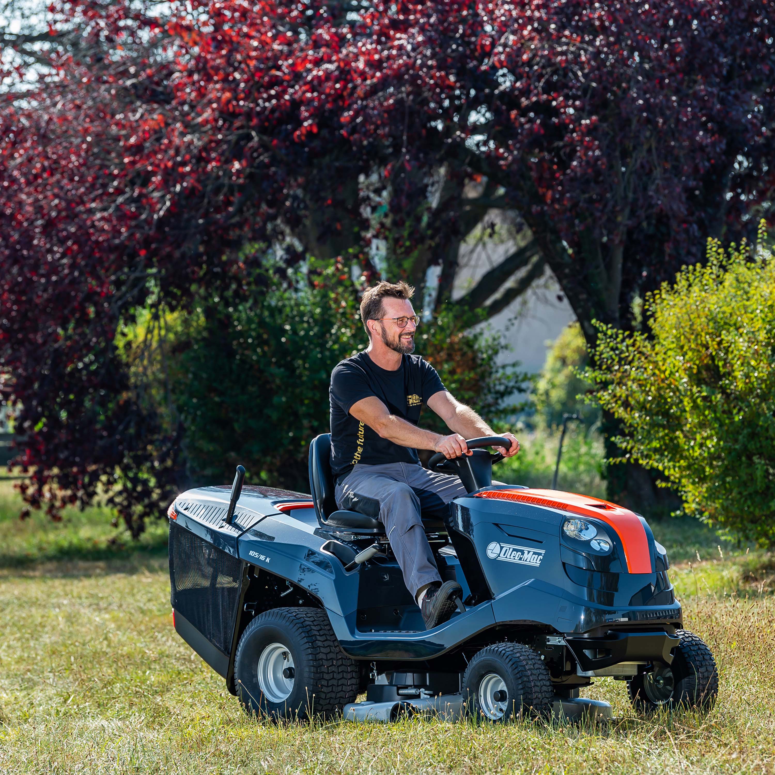 Tondeuse autoportée - OM 105 / 16 K